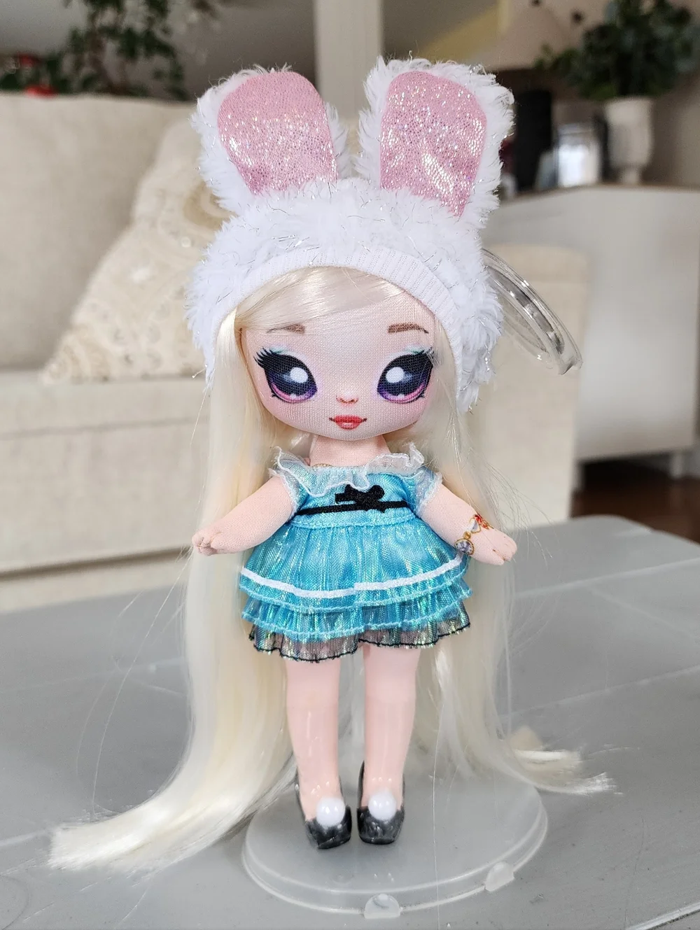 MGA Na!Na!Na! Surprise - Surprise Doll Alice Hops Glam Series Wonderland - Picture 1 of 7